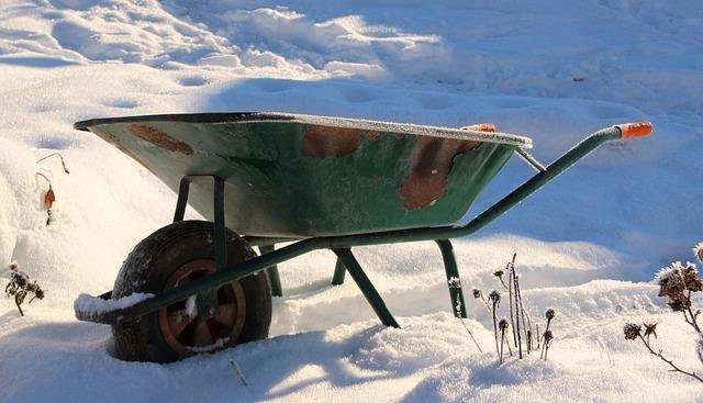 wheelbarrow 1148662 640